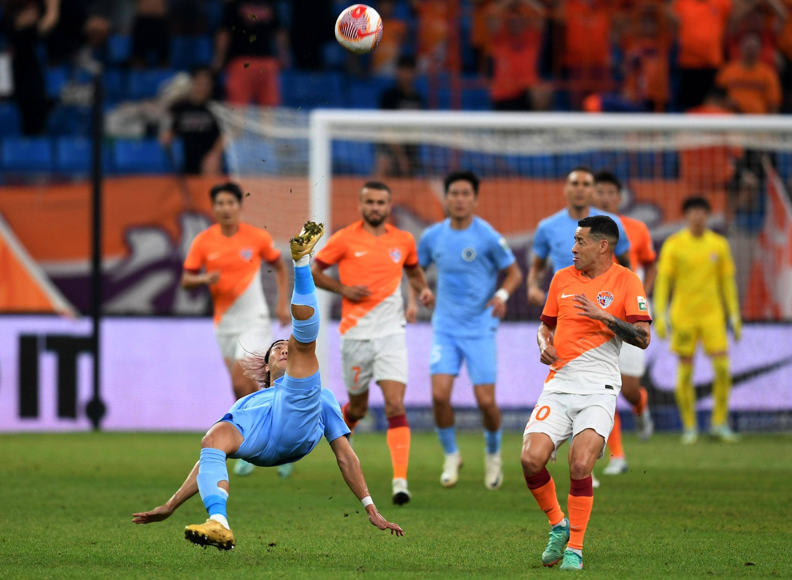 也让人眼前 也让人眼前