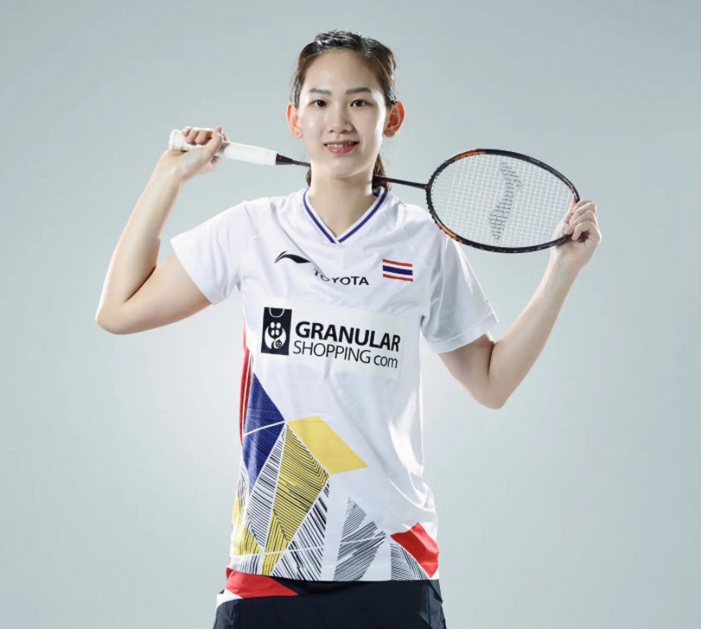 仅是两支球 仅是两支球